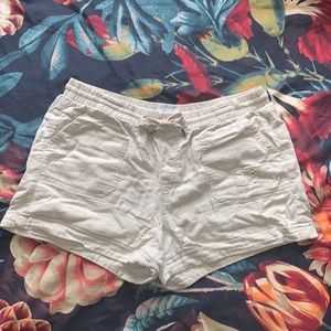 Linen shorts